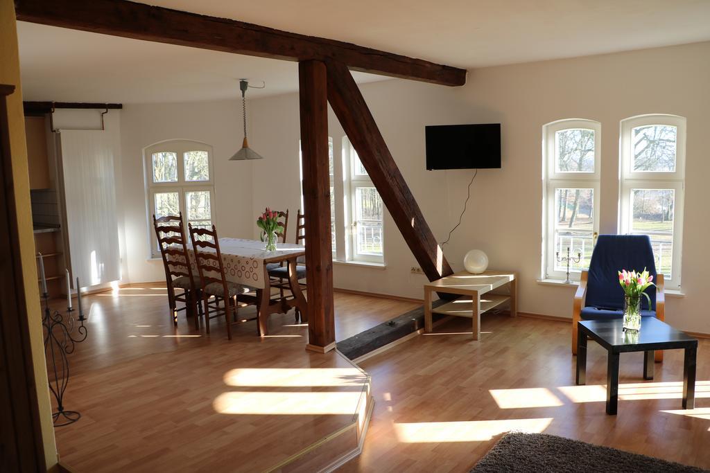 Gutshaus Alt Vorwerk Appartement Boddin Buitenkant foto